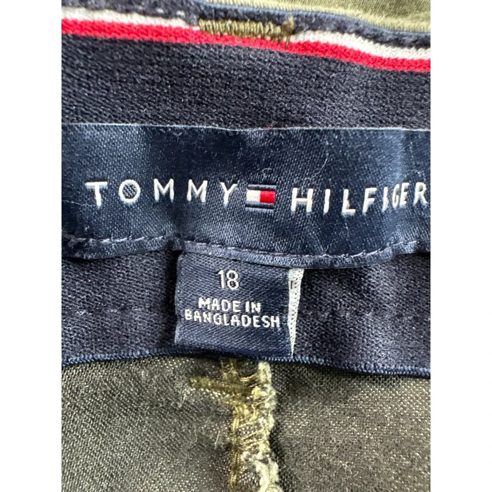 Tommy Hilfiger discover versatile